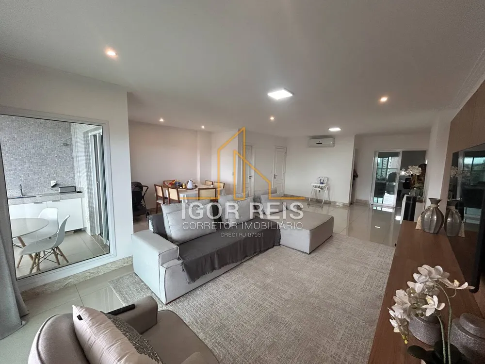 Apartamento, 3 quartos, 160 m² - Foto 1