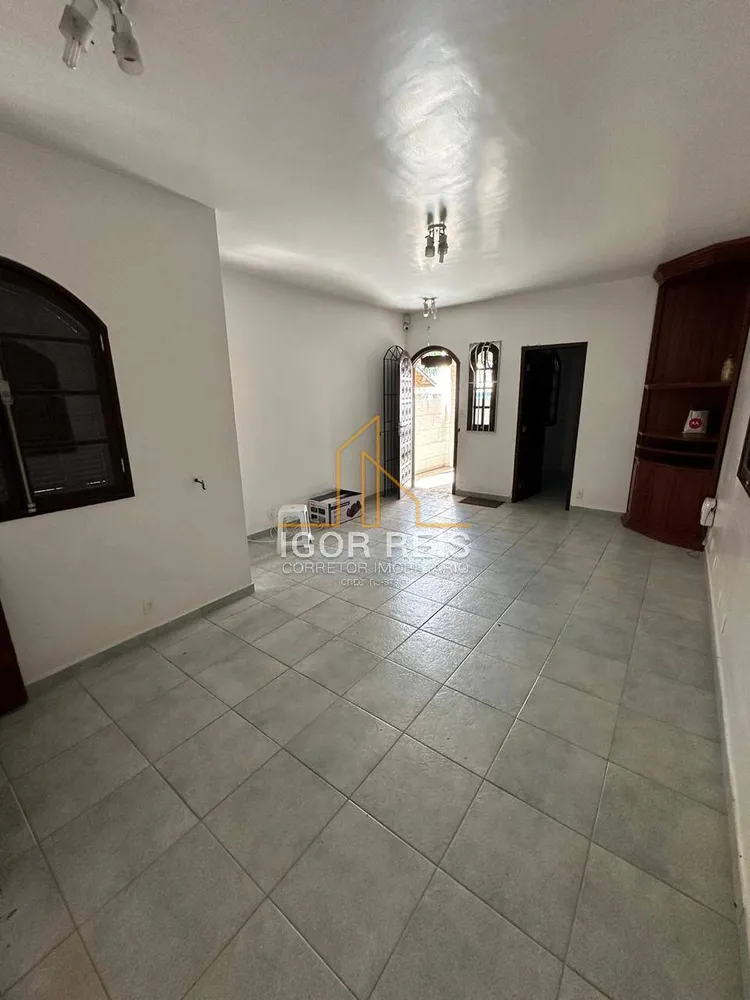 Casa, 3 quartos, 180 m² - Foto 3