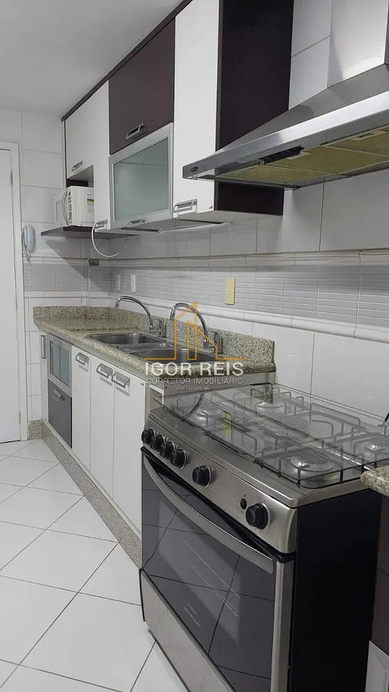 Cobertura, 3 quartos, 220 m² - Foto 8
