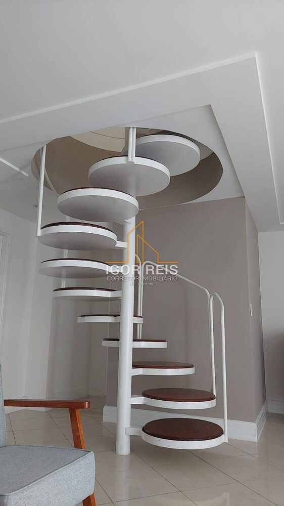 Cobertura, 3 quartos, 220 m² - Foto 1