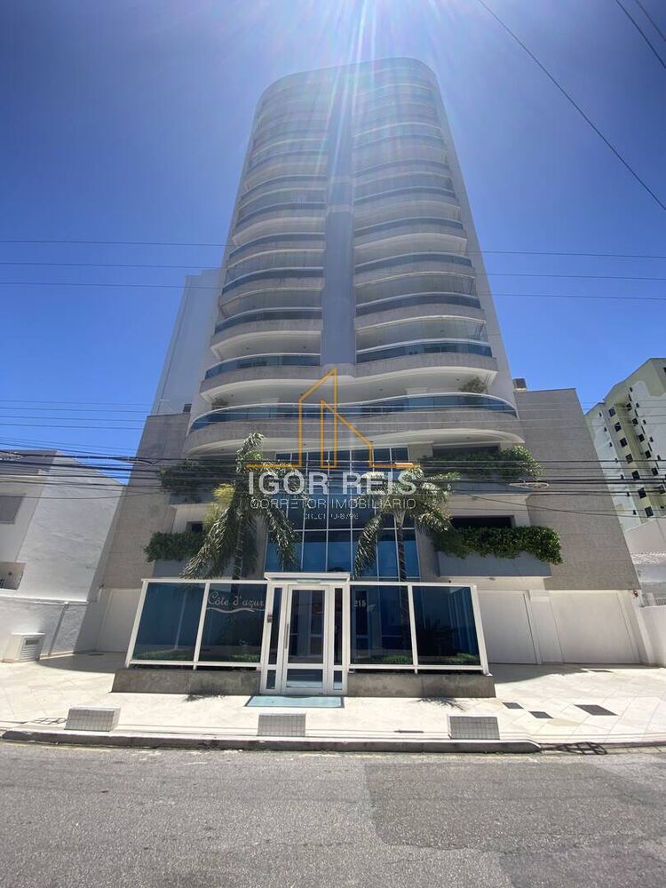 Apartamento à venda com 3 quartos, 144m² - Foto 2