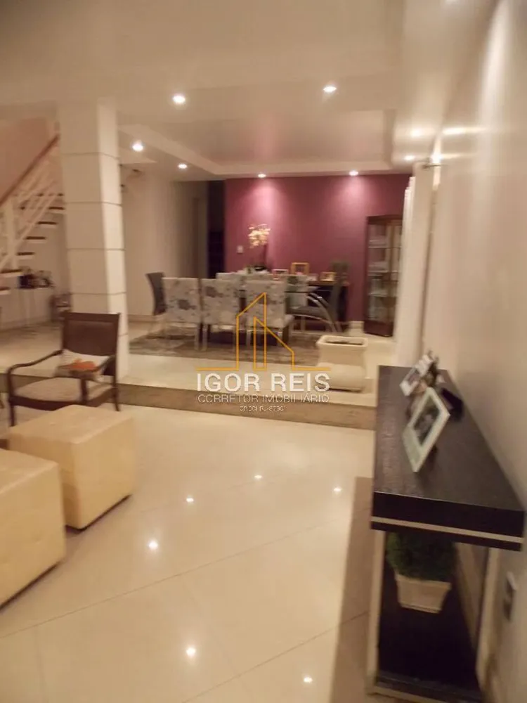 Casa, 3 quartos, 432 m² - Foto 1