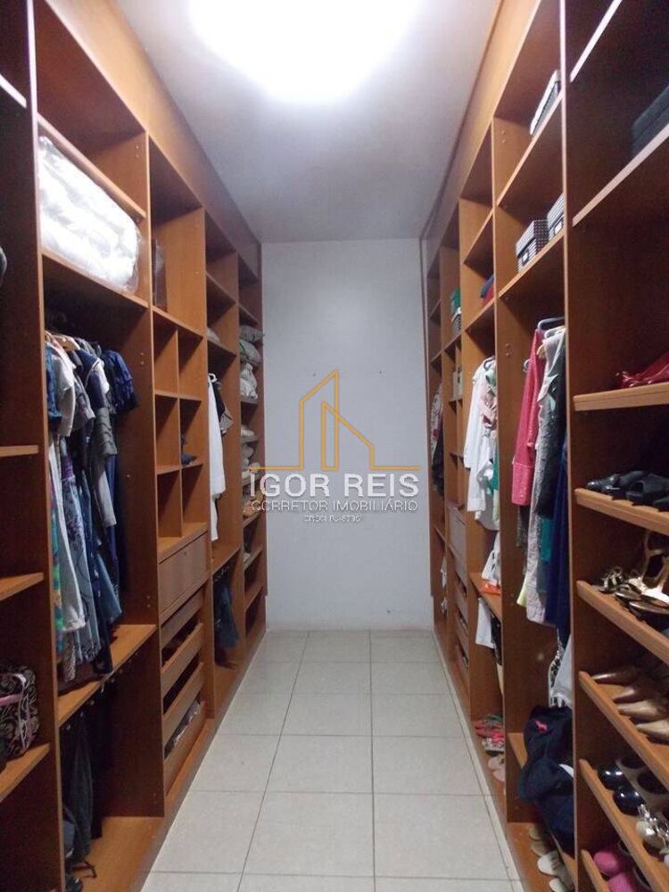 Casa à venda com 3 quartos, 432m² - Foto 2