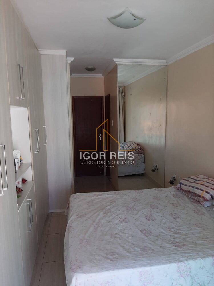 Casa à venda com 3 quartos, 120m² - Foto 2