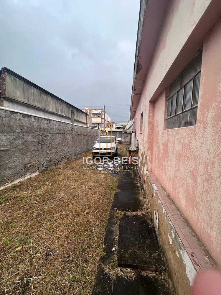 Casa à venda com 3 quartos, 125m² - Foto 4