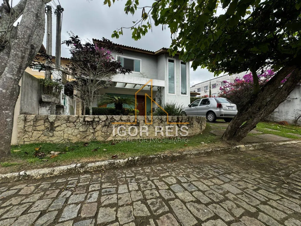 Casa de Condomínio, 4 quartos - Foto 1