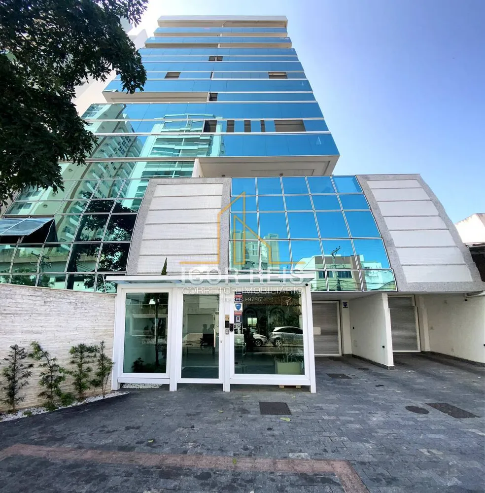 Apartamento, 3 quartos, 156 m² - Foto 1
