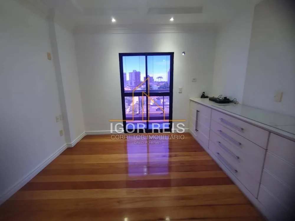 Apartamento, 4 quartos, 200 m² - Foto 24