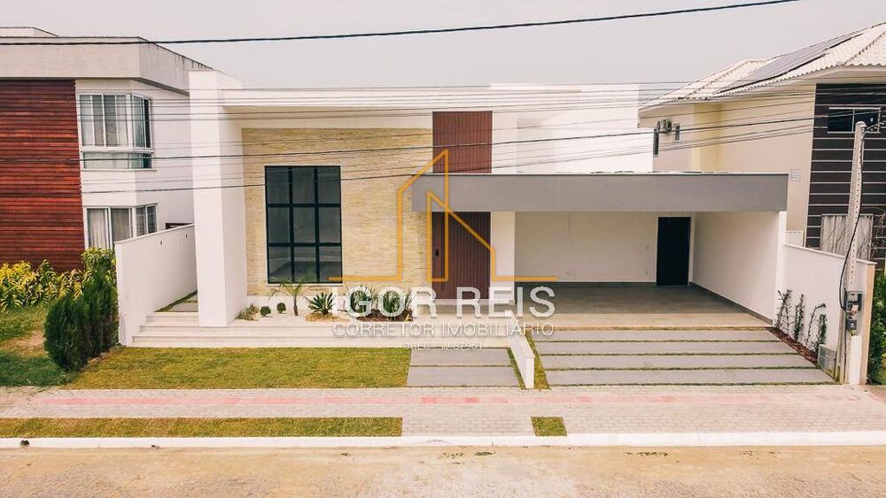 Casa à venda com 3 quartos, 480m² - Foto 1