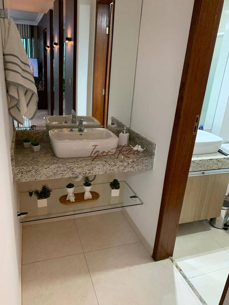 Apartamento à venda com 3 quartos, 134m² - Foto 4
