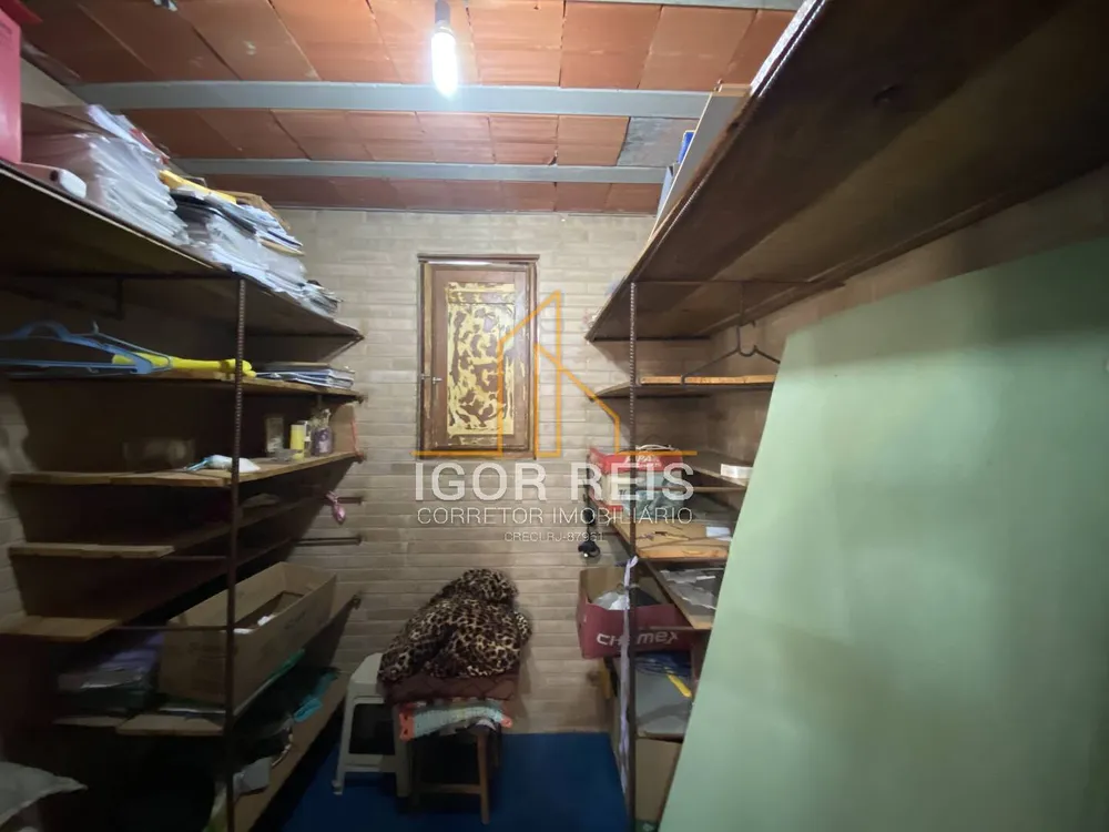 Casa, 5 quartos, 220 m² - Foto 17