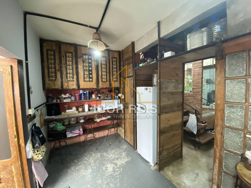 Casa, 5 quartos, 220 m² - Foto 4