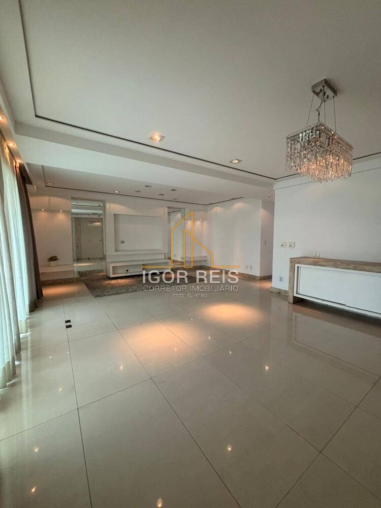 Apartamento para alugar com 3 quartos, 200m² - Foto 4