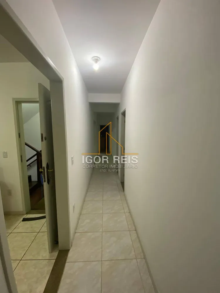 Casa, 4 quartos, 230 m² - Foto 2