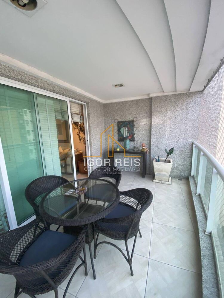 Apartamento à venda com 4 quartos, 233m² - Foto 5