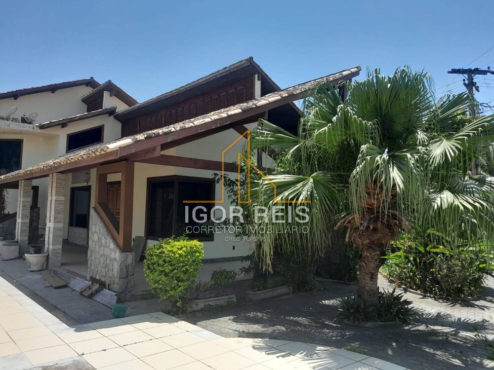 Casa de Condomínio à venda com 4 quartos, 500m² - Foto 1