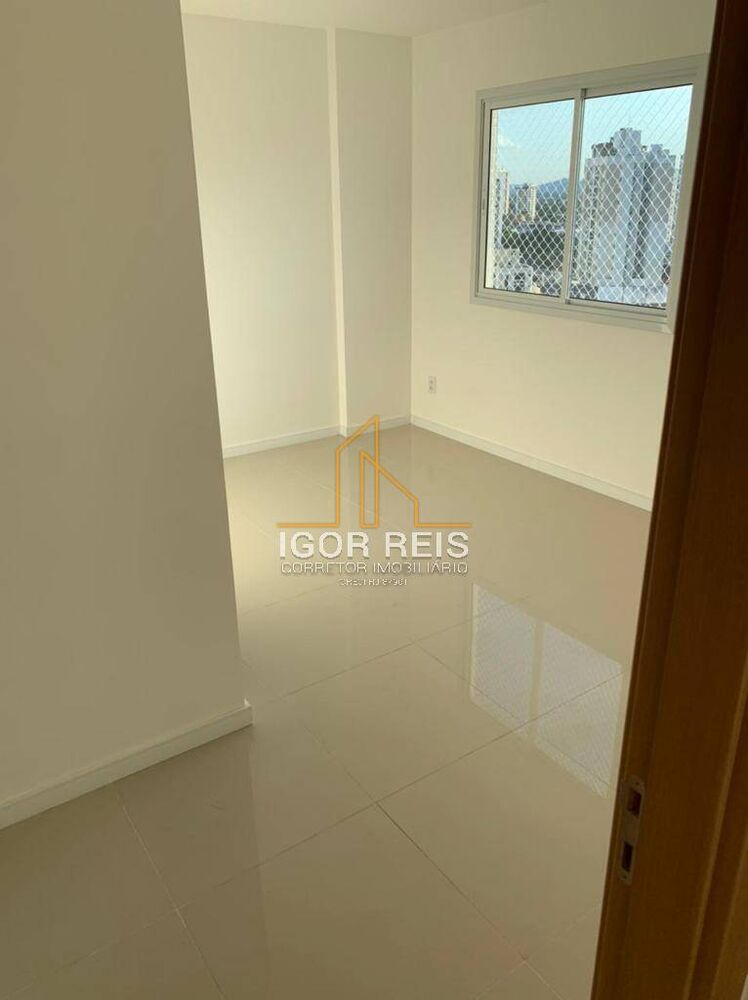 Apartamento à venda com 2 quartos, 72m² - Foto 1