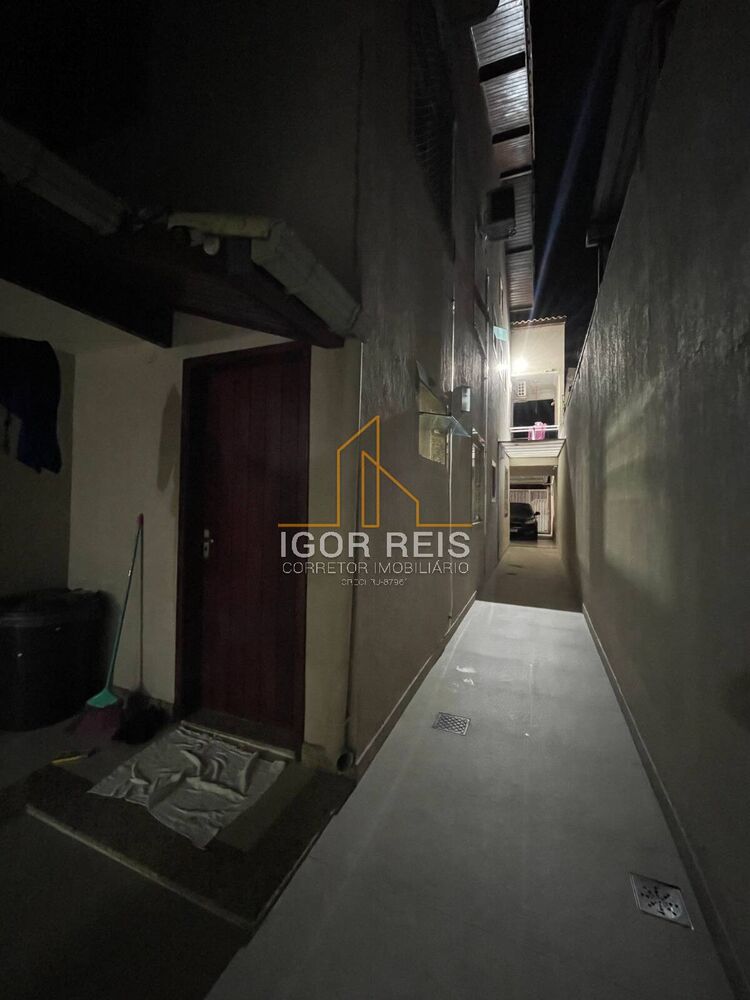 Casa à venda com 3 quartos, 190m² - Foto 7