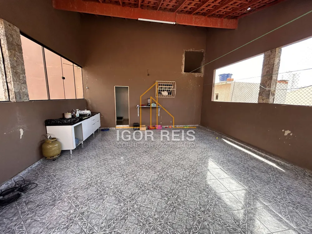 Casa, 4 quartos, 244 m² - Foto 3