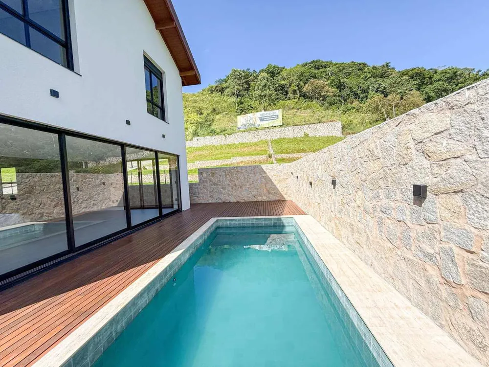 Casa de Condomínio, 4 quartos - Foto 1