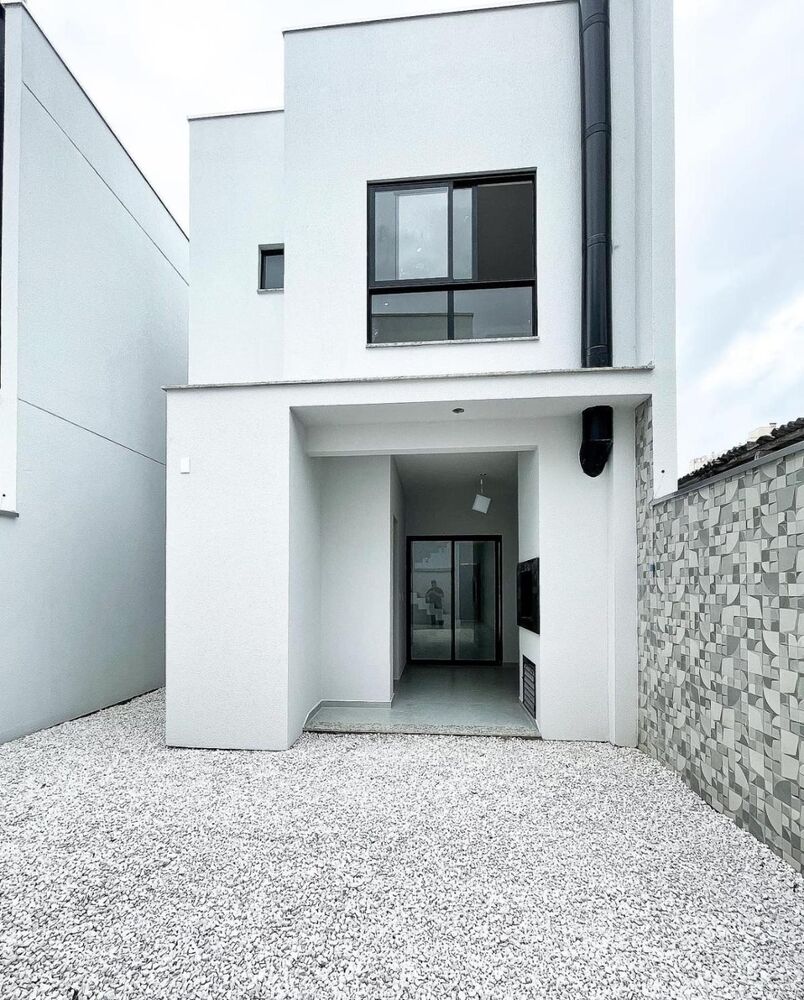Casa à venda com 3 quartos, 155m² - Foto 4