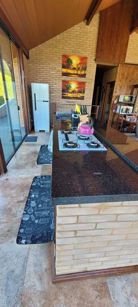 Casa, 3 quartos, 200 m² - Foto 2