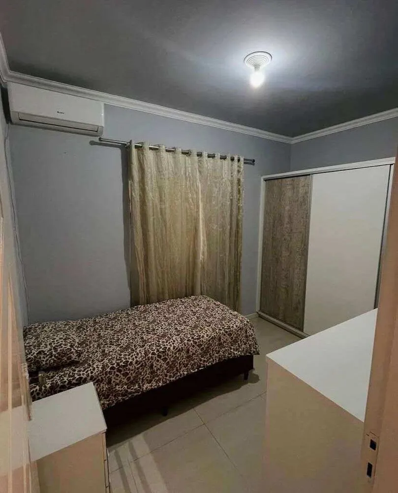 Casa, 3 quartos, 240 m² - Foto 8