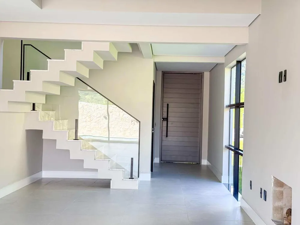 Casa, 4 quartos, 272 m² - Foto 3