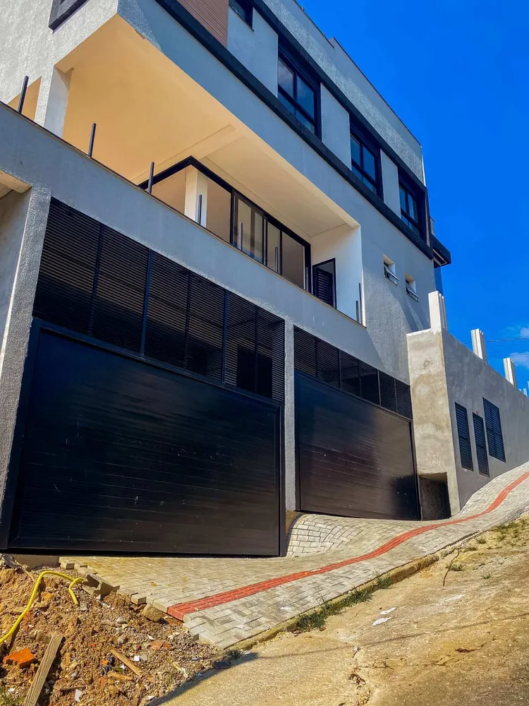 Casa, 4 quartos, 440 m² - Foto 2