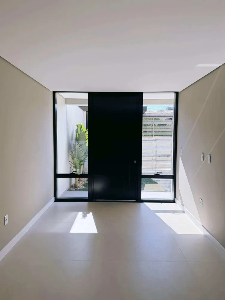 Casa, 3 quartos, 247 m² - Foto 9