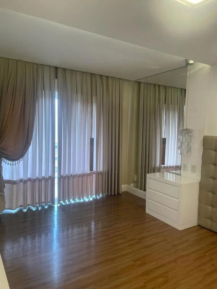 Casa à venda com 4 quartos, 327m² - Foto 3