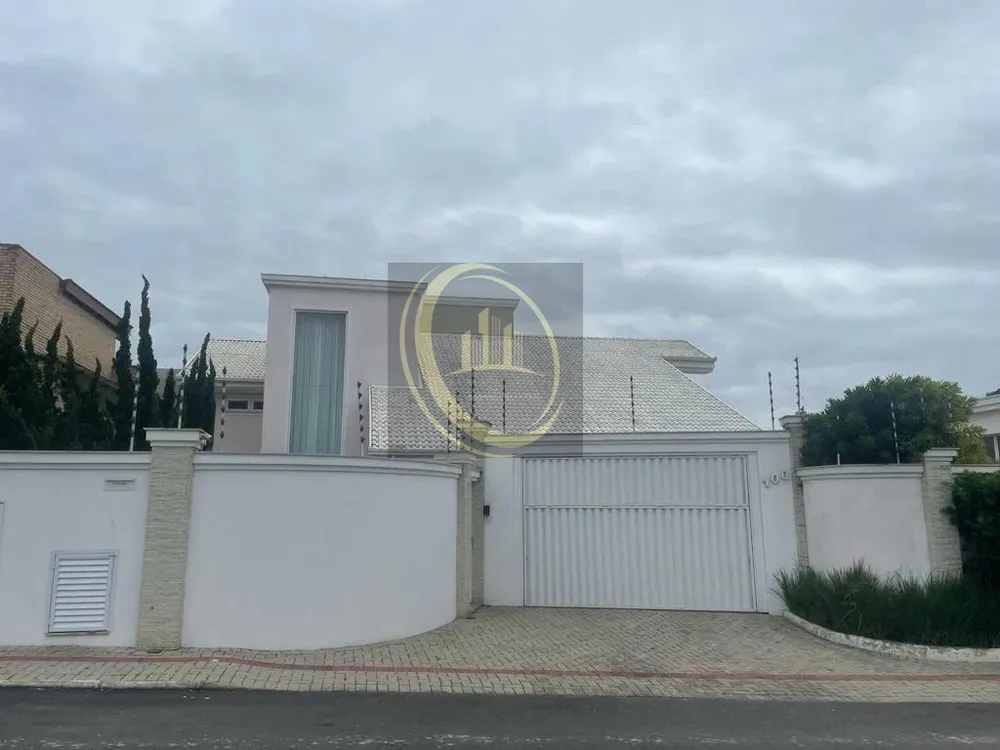Casa, 4 quartos, 327 m² - Foto 1