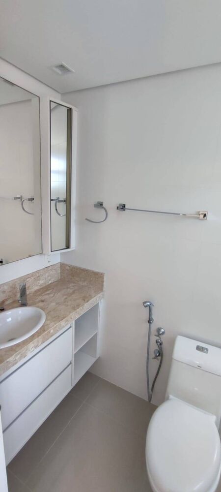 Apartamento à venda com 3 quartos, 112m² - Foto 1
