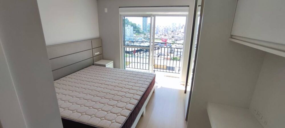 Apartamento à venda com 3 quartos, 112m² - Foto 3