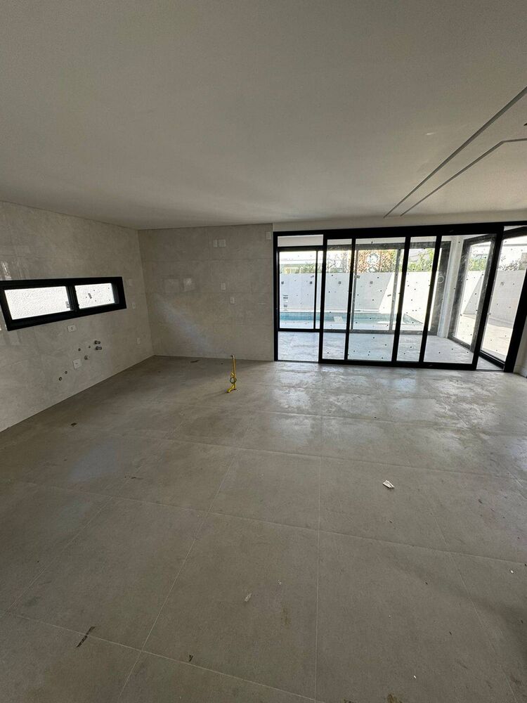 Casa, 3 quartos, 180 m² - Foto 1
