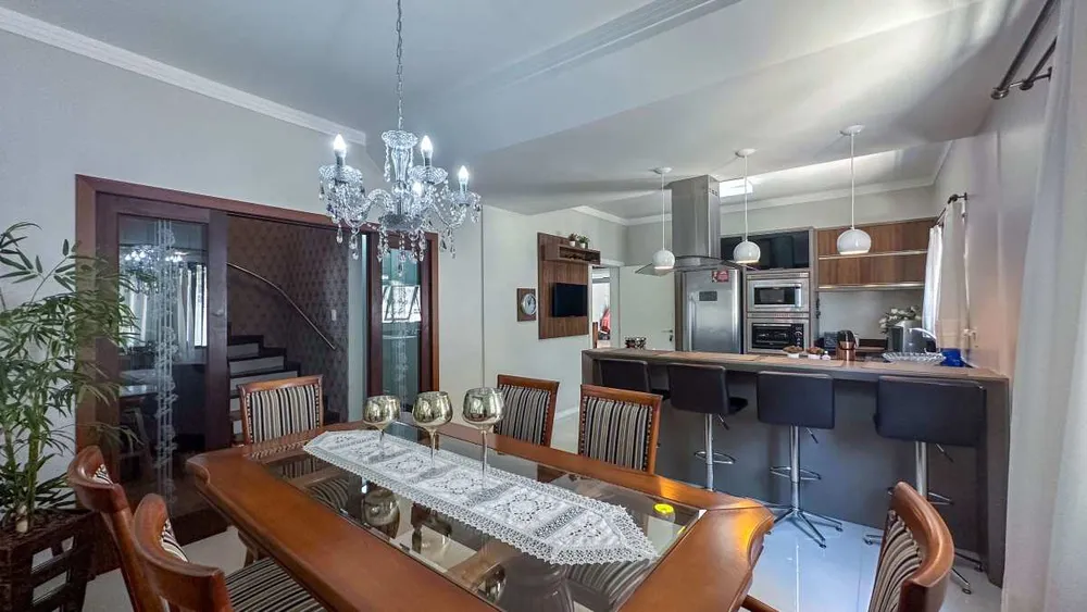 Casa, 3 quartos, 230 m² - Foto 8