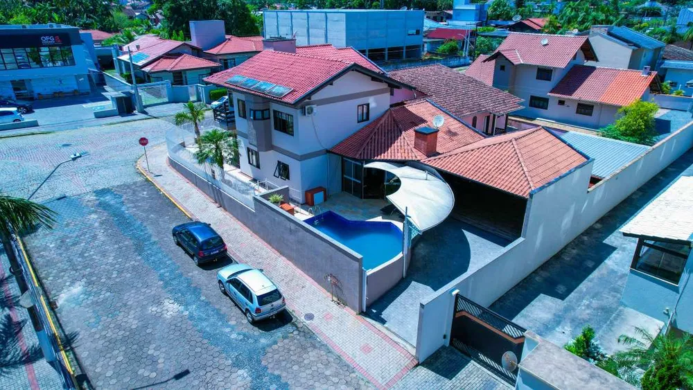Casa, 3 quartos, 230 m² - Foto 5