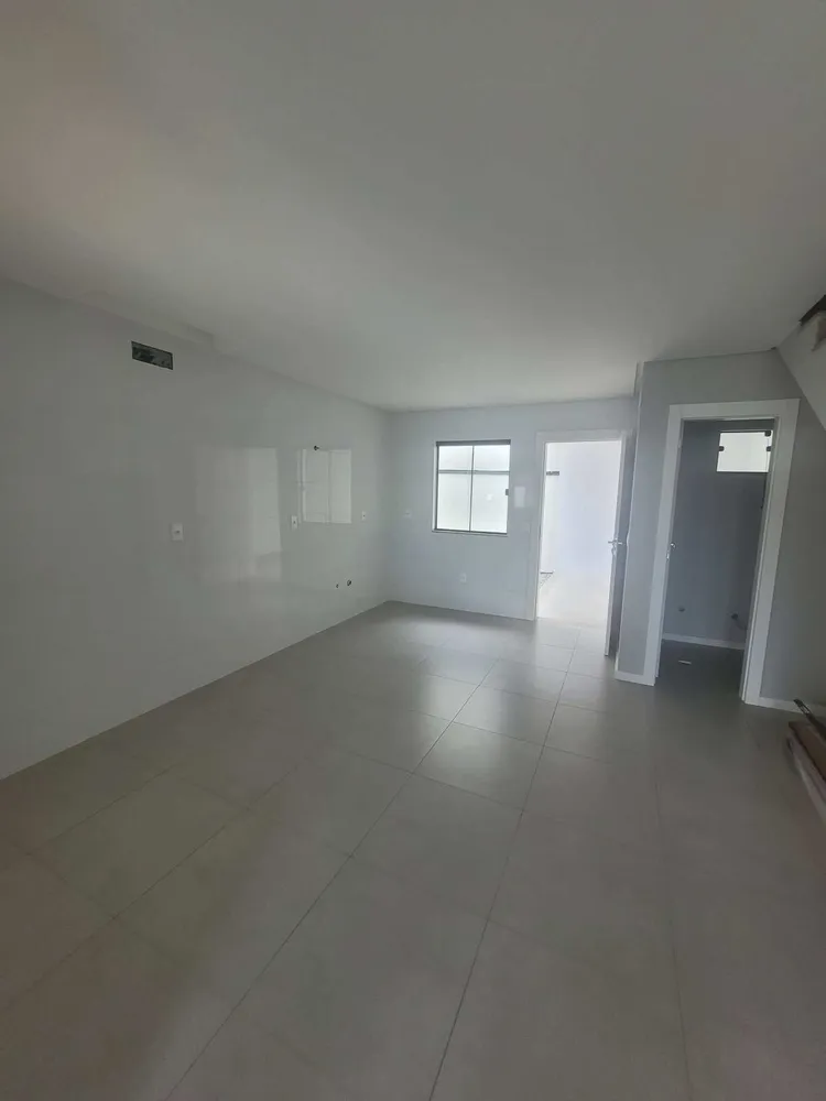 Casa, 3 quartos, 141 m² - Foto 4