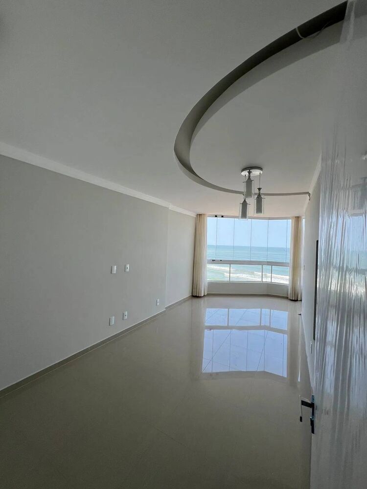 Apartamento, 3 quartos, 244 m² - Foto 1