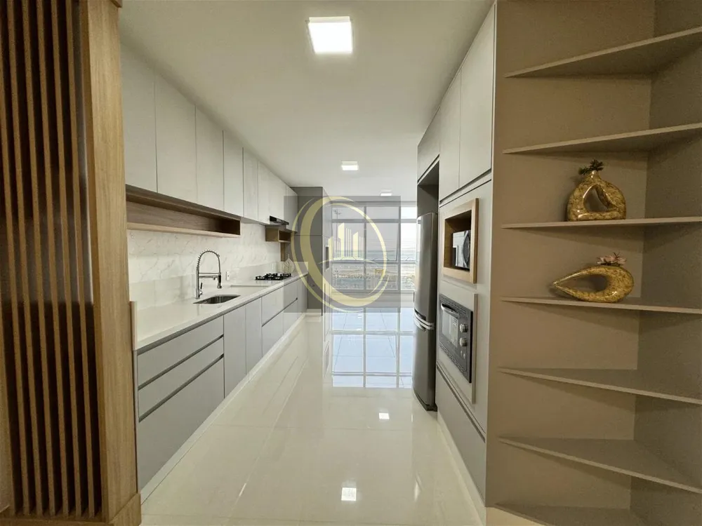 Apartamento, 3 quartos, 188 m² - Foto 3
