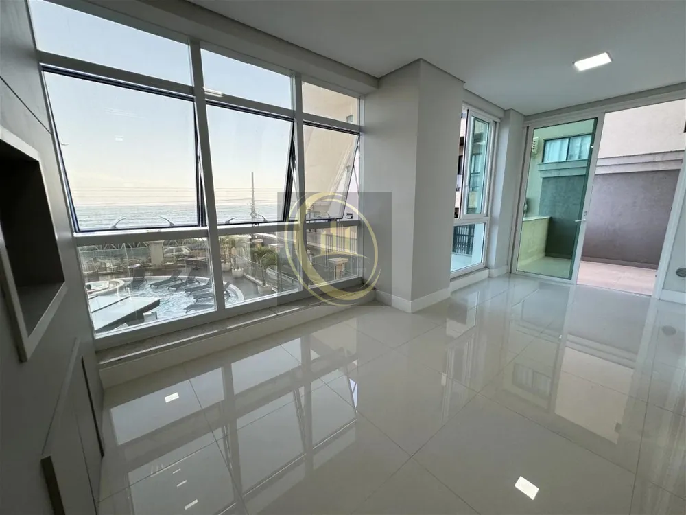 Apartamento, 3 quartos, 188 m² - Foto 1