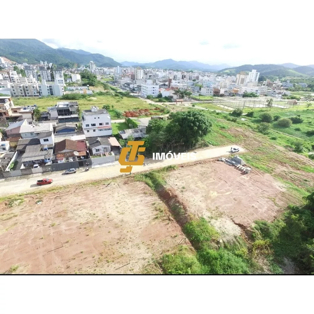 Terreno à venda, 360m² - Foto 1