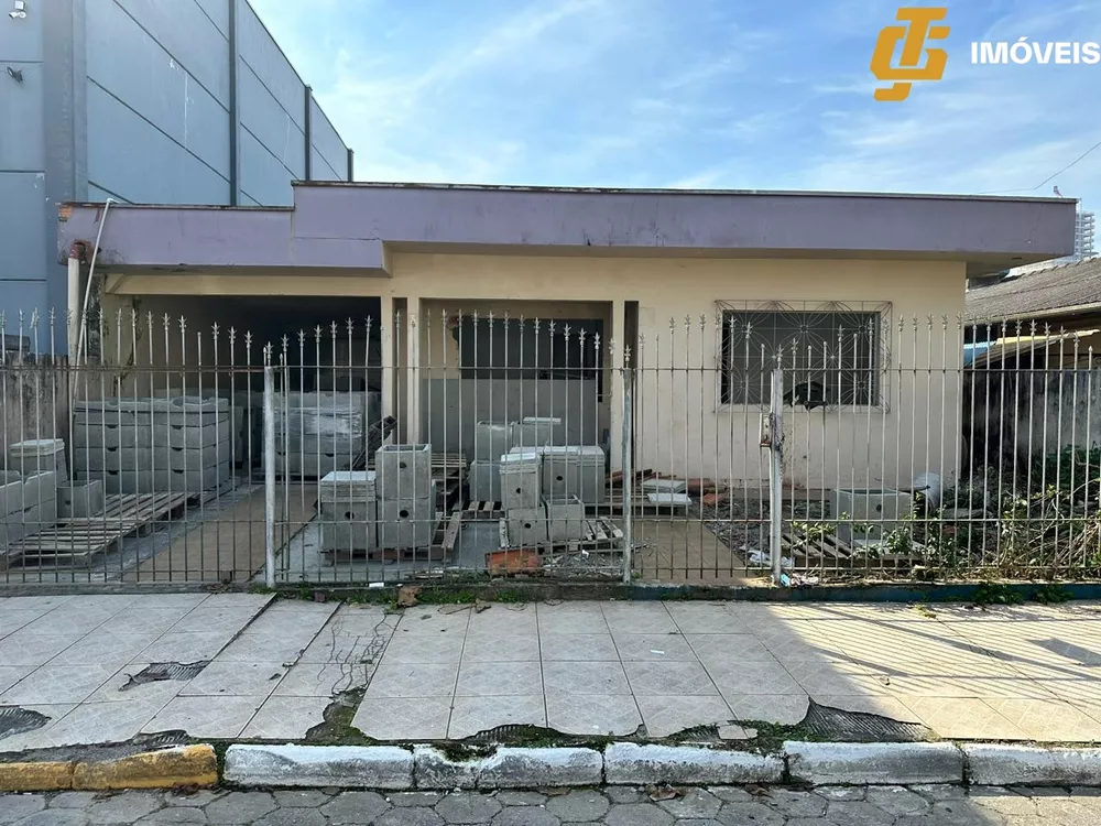 Terreno à venda com 3 quartos, 264m² - Foto 1