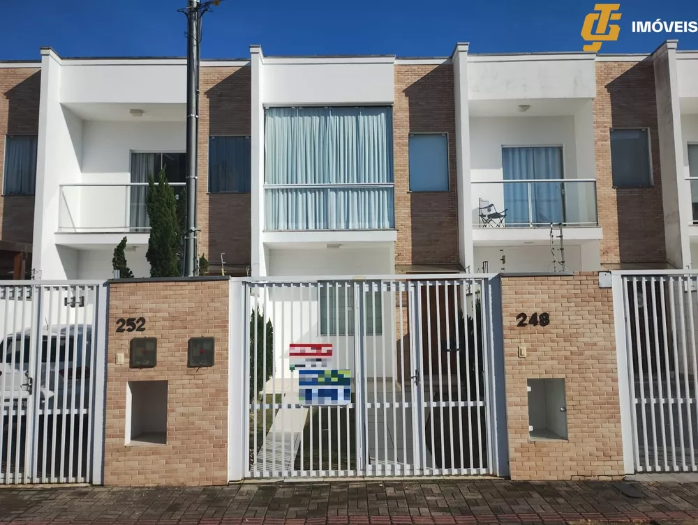 Casa à venda com 2 quartos - Foto 1