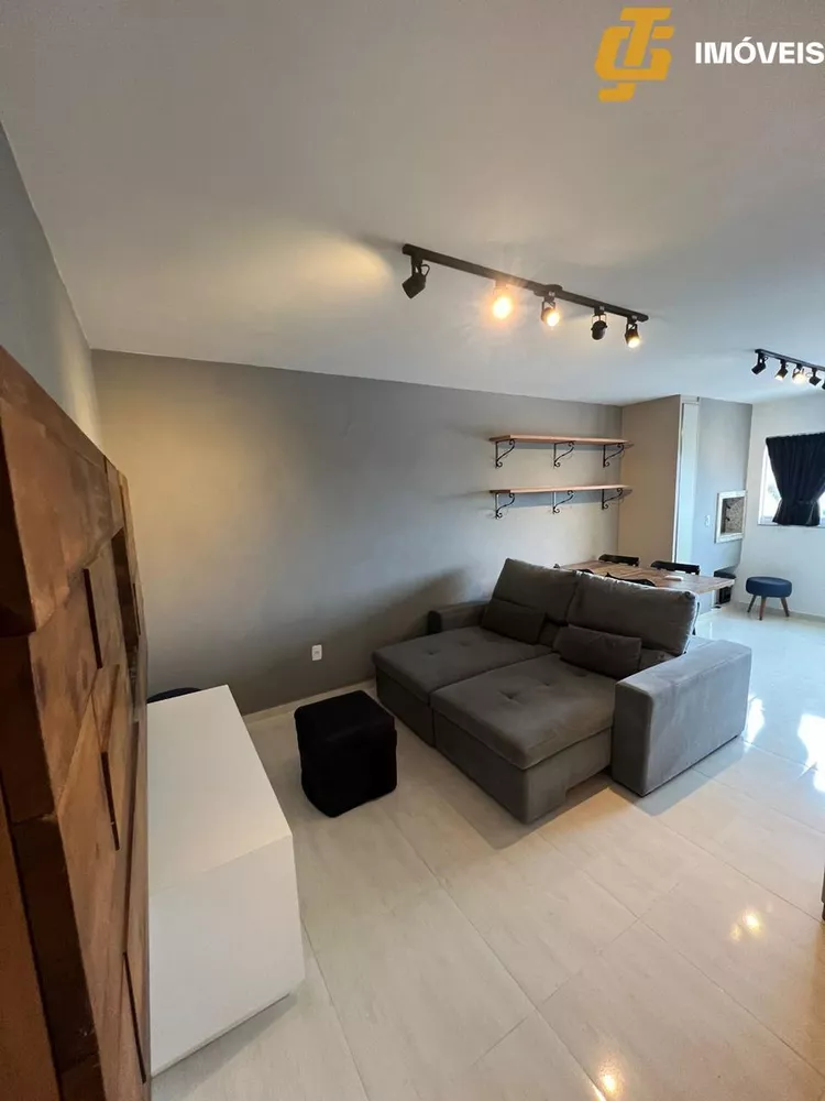 Apartamento à venda com 2 quartos, 63m² - Foto 3