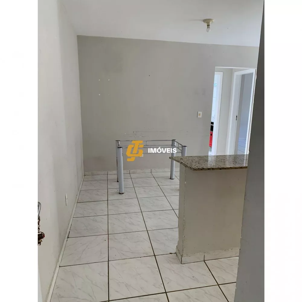 Apartamento à venda com 2 quartos, 78m² - Foto 4