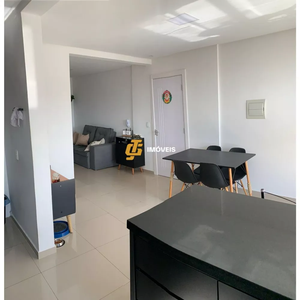 Apartamento à venda com 2 quartos, 65m² - Foto 4