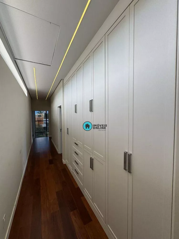 Sobrado, 3 quartos, 302 m² - Foto 3