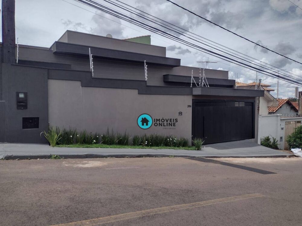 Casa, 3 quartos, 132 m² - Foto 1