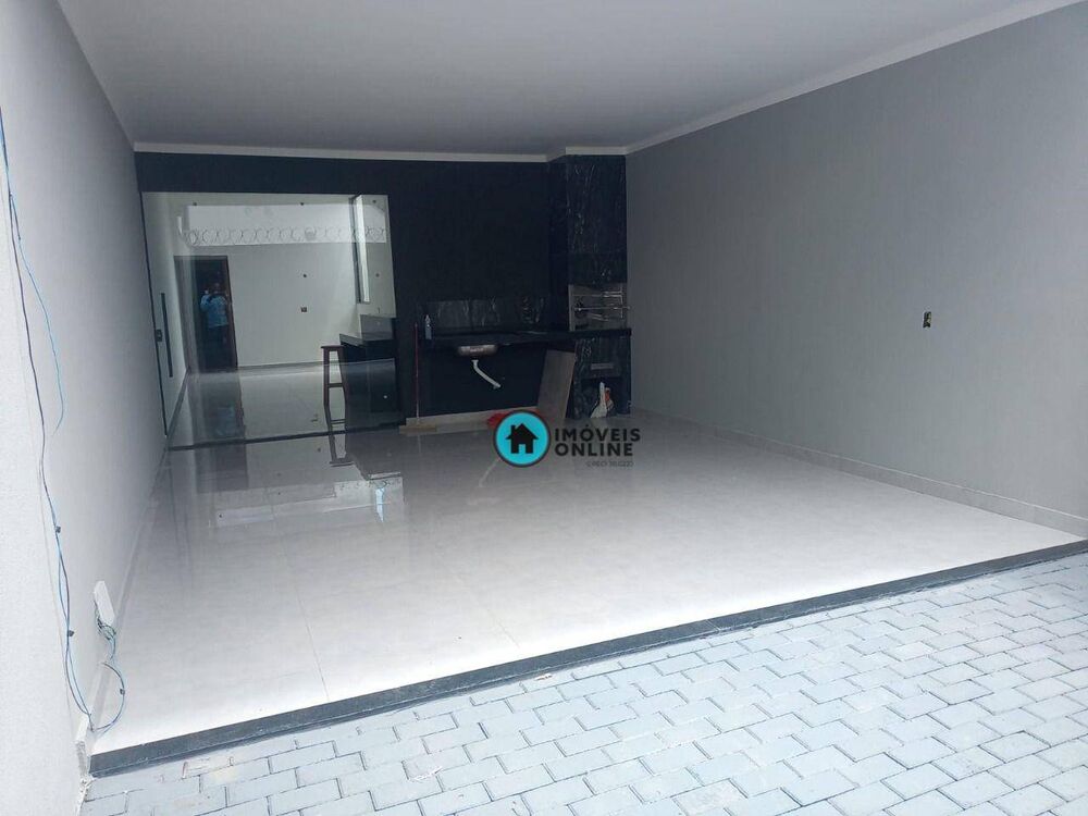 Casa, 3 quartos, 130 m² - Foto 1